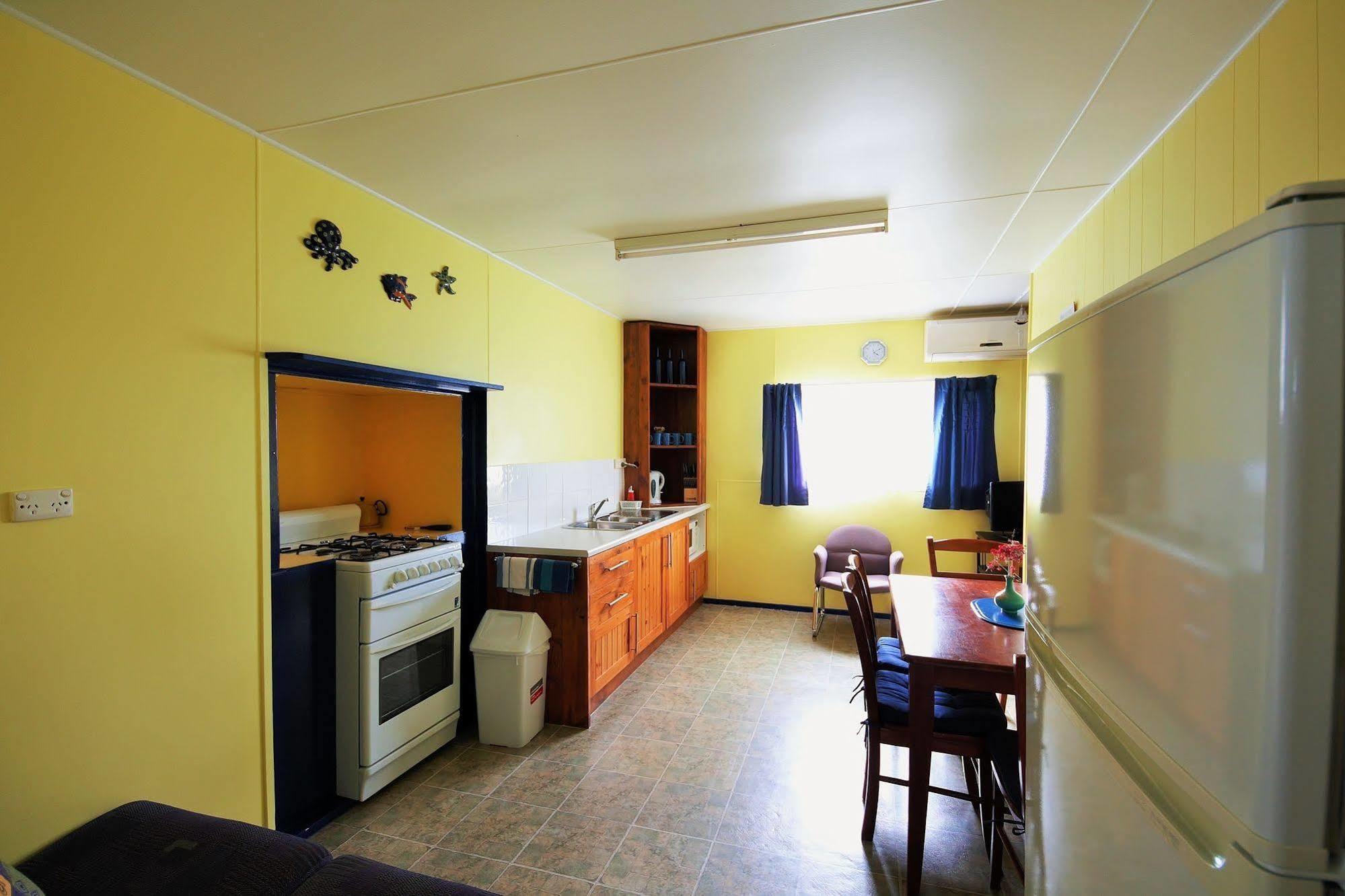 Baudin Beach Apartments Buitenkant foto